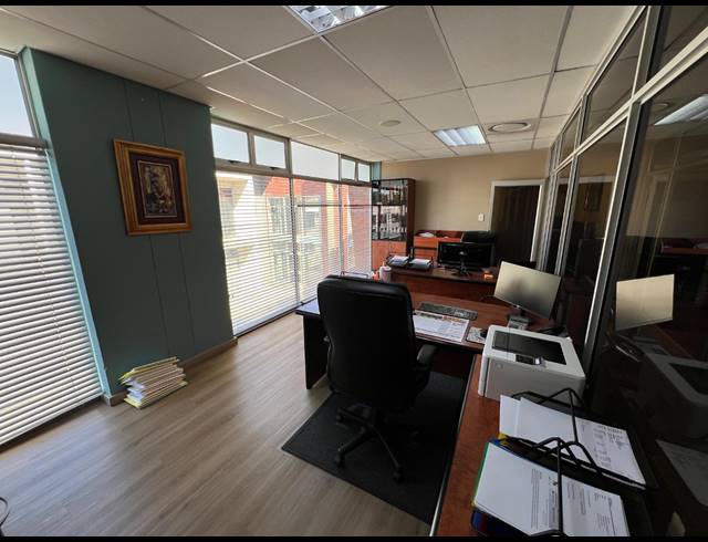 M² BUILDING FOR SALE IN BENDOR